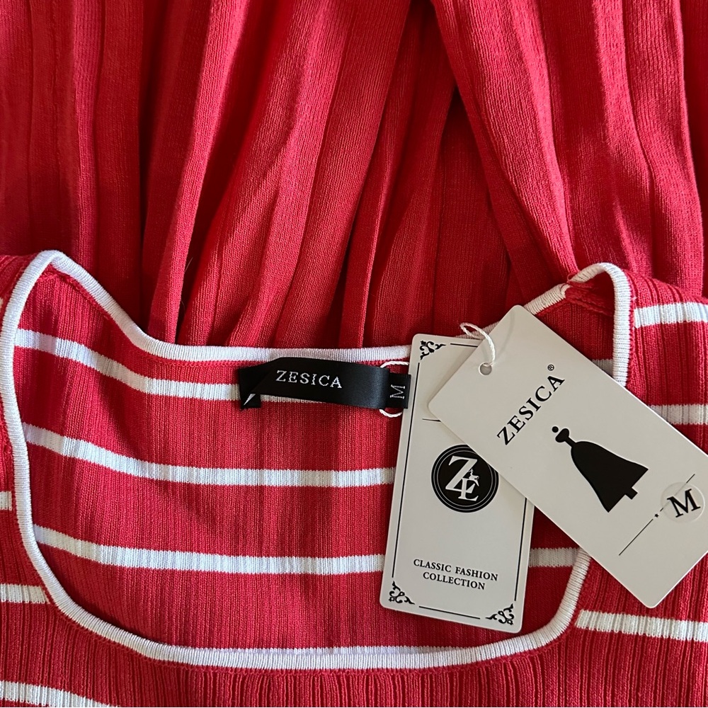 NWT FIT & FLARE CHRISTMAS MIDI DRESS Size Medium Long Sleeve Red Striped Pleated - Picture 4 of 7